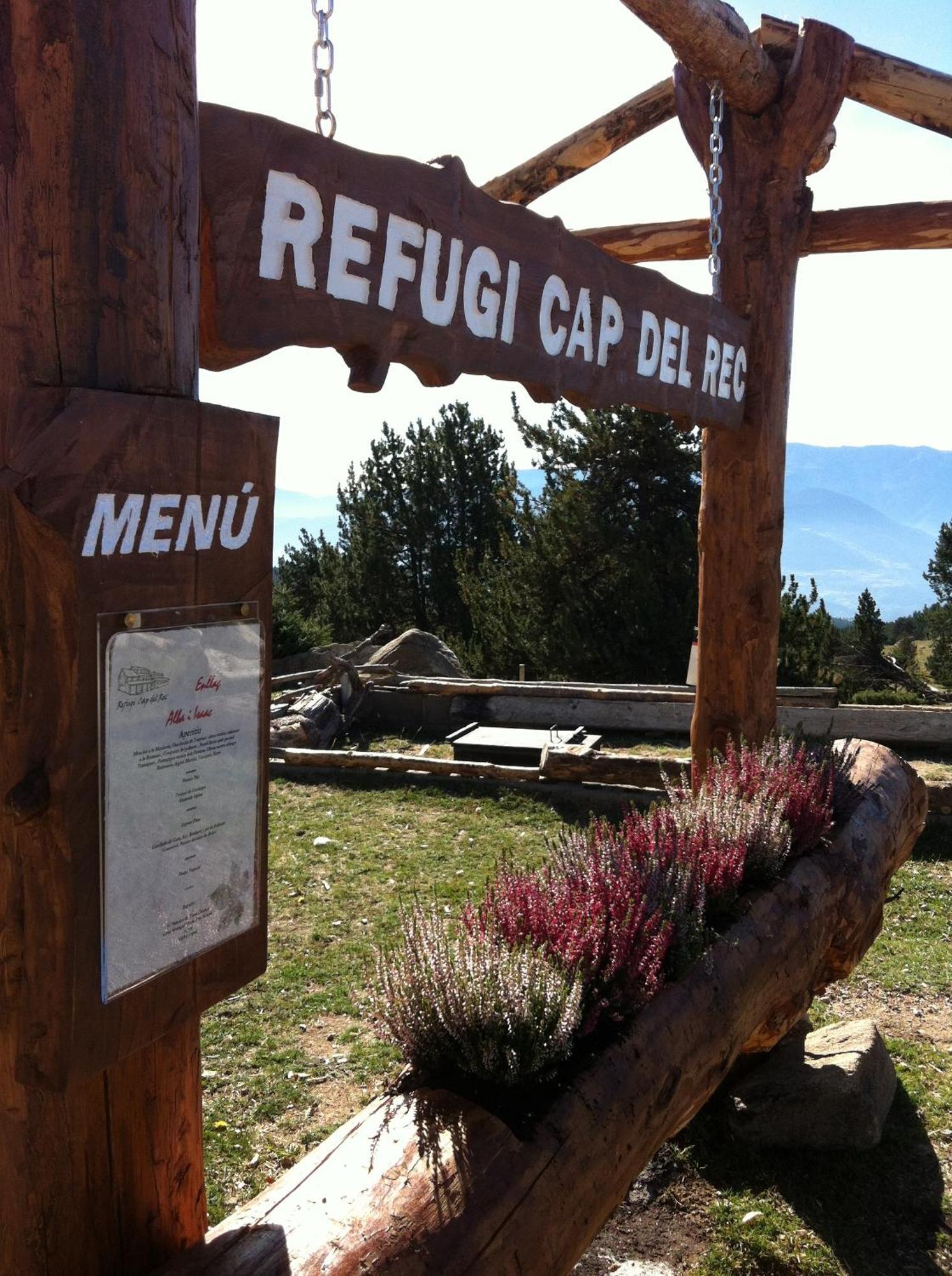 Refugi Cap Del Rec Hostel Lles De Cerdanya Exterior foto